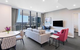 Meriton Suites Kent Street,